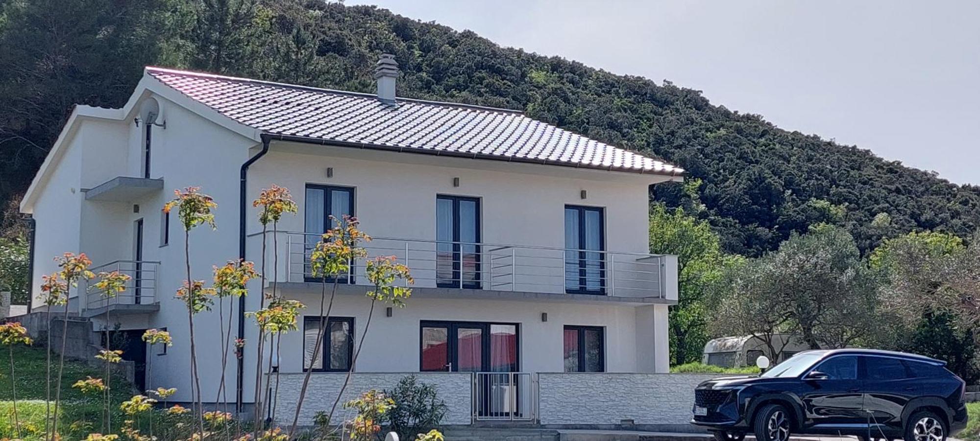 Holiday Apartments Cecilija Supetarska Draga Bagian luar foto